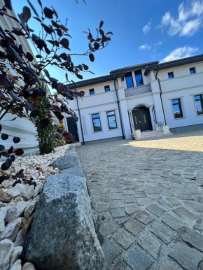 Academy Home